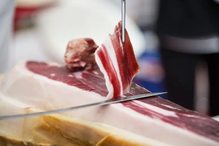 Portada del artículo «Guía rápida: ¿cómo elegir un buen jamón?»